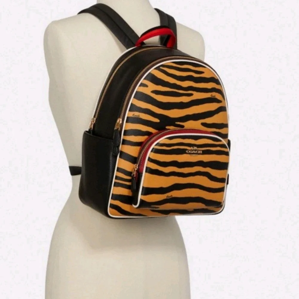 Coach Medium Court Tiger Print Backpack With Matching Wristlet - Picture 6 of 10